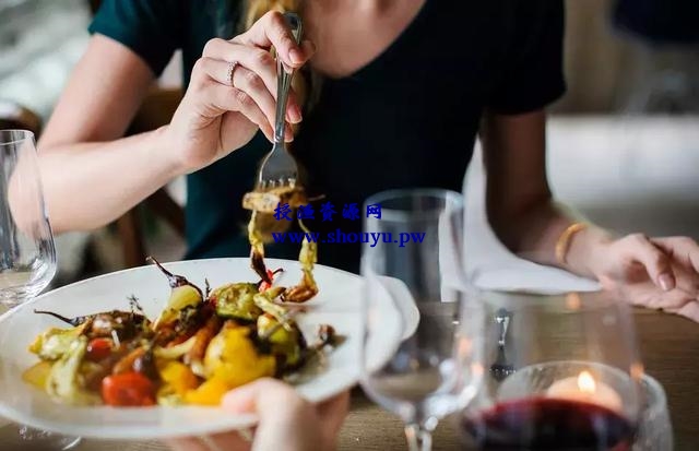 女人怎么网上兼职赚钱,分享适合女性操作的网赚项目
