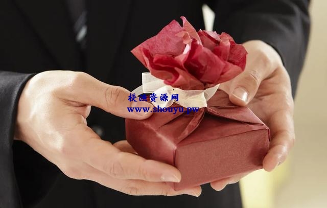 情人节快来了,教你一招赚快钱方法,当天实现万元收入